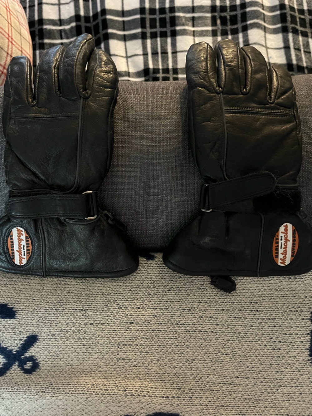 Black Leather Men’s Winter Gloves - Unbranded